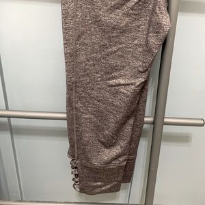 Gray Heathered Athleta leggings. Crop. Size M.